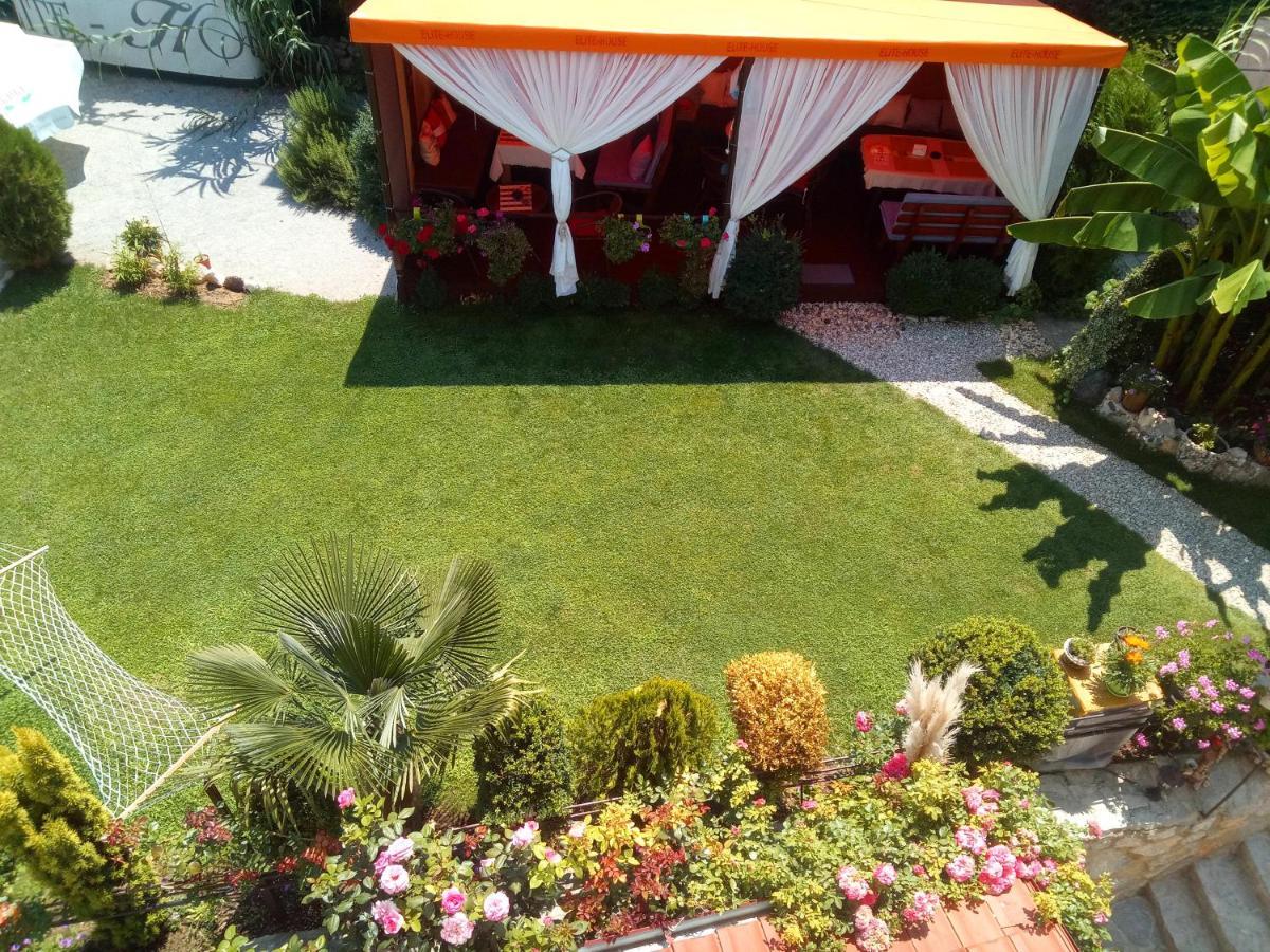 Yard House Trpejca Ohrid Exterior photo