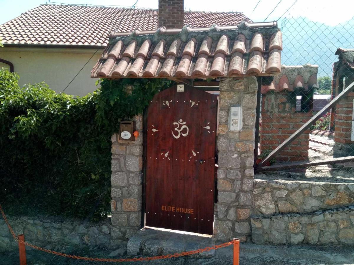 Yard House Trpejca Ohrid Exterior photo